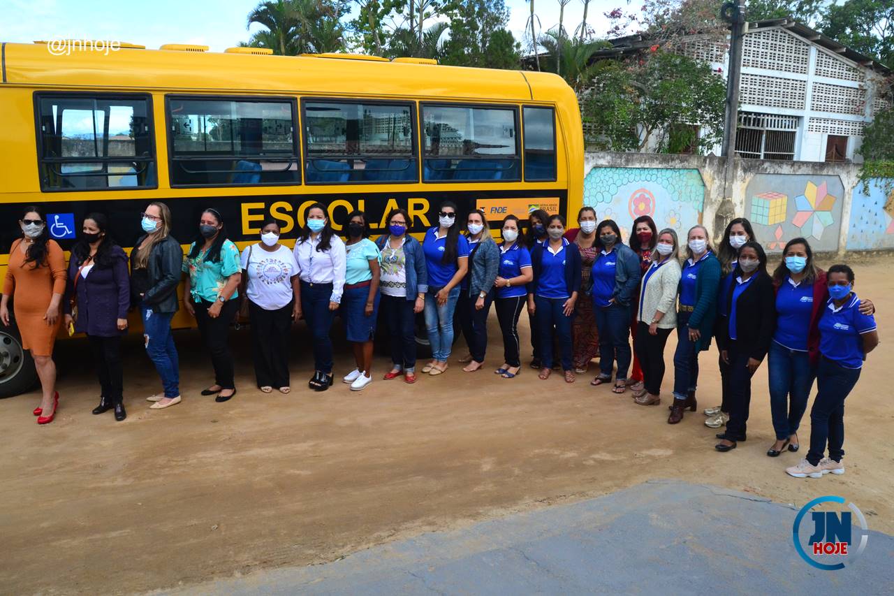 Com indicação da Dep. Maria del Carmen, Itabela recebe ônibus escolar 7 DSC 0440