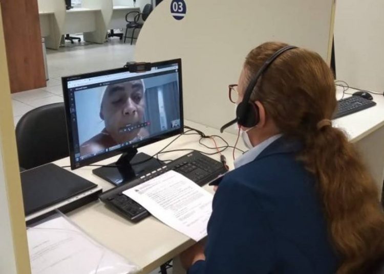 Videochamada aposentados e pensionistas 696x585 1