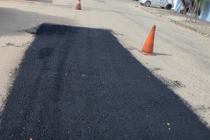 Eunápolis: Operação Tapa-Buraco recupera mais de 20 mil metros² de ruas nos primeiros meses de 2022 5 576ee72a ab83 4c27 9b51 c5ece80674bf