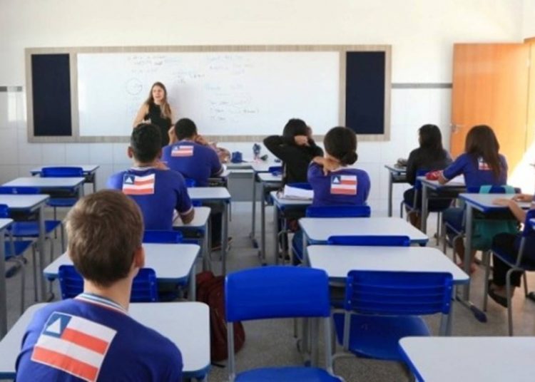 Escola Sala de Aula rede estadual professores estudantes Foto Paula Froes GOVBA