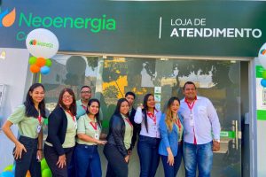 Eunápolis: Prefeita Cordélia Torres se reúne com diretoria da Coelba após inauguração da nova loja da empresa 2 WhatsApp Image 2023 08 01 at 09.31.51