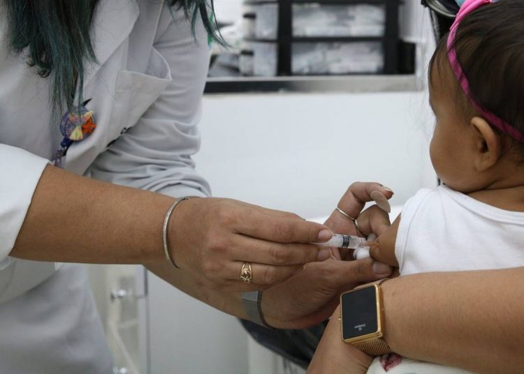 Vacinação infantil