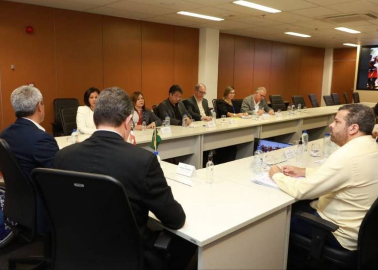 Governo da BA anuncia concurso e nomeacoes de mais0030636100202310061524