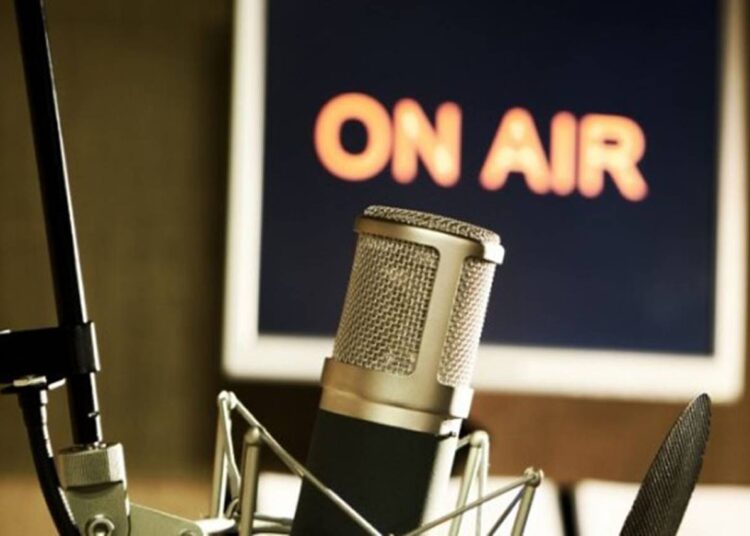 radio face